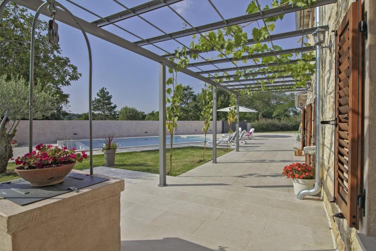 Villa Marija in Pekici  Svetvinčenat Exterior foto