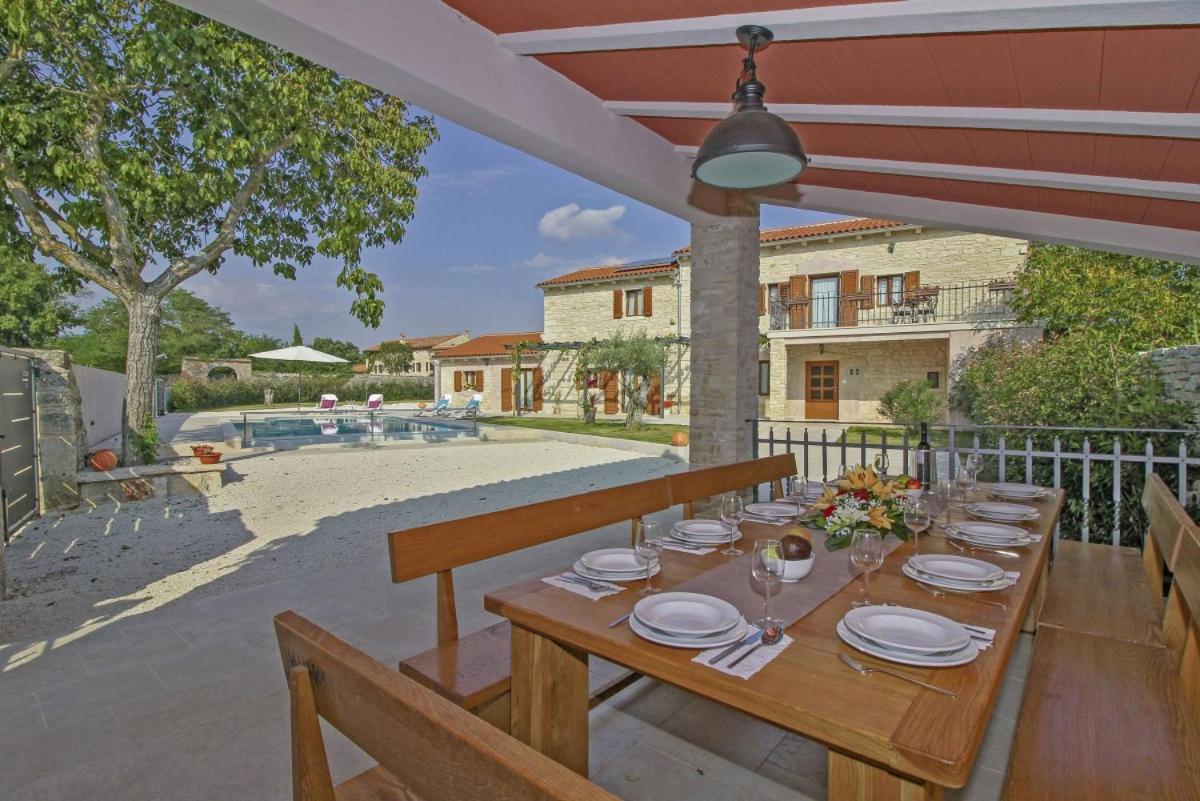 Villa Marija in Pekici  Svetvinčenat Exterior foto