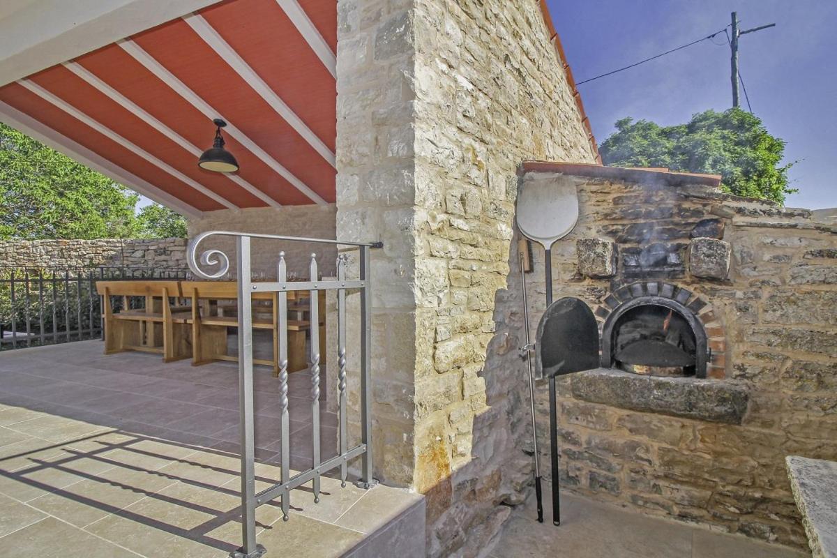 Villa Marija in Pekici  Svetvinčenat Exterior foto